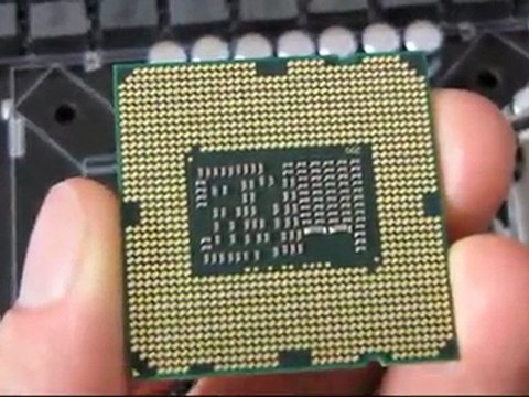 Intel LGA1156 Core i3 i5 i7 CPU Installation Tutorial Guide Walkthrough Linus Tech Tips