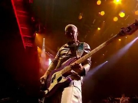 U2 - Where The Streets Have No Name (Live at Glastonbury 2011)