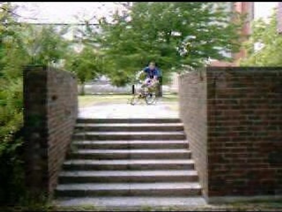 Urbanstunt ( autre frere de Cart00n )