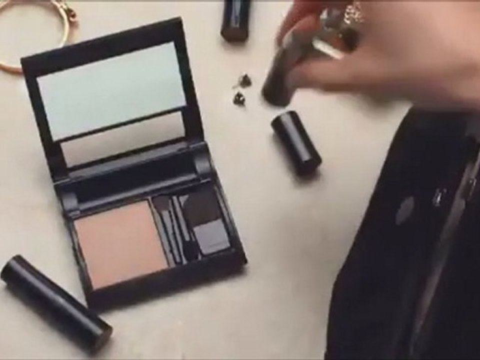 1 - Mary_Kay_2011_MakeuP_Commercial