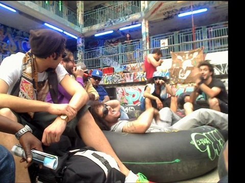 Le Grills // INTERVIEW // Piscine Molitor // 21 Mai 2010 // 75016