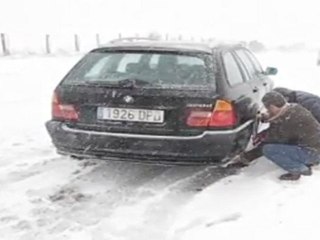 La nieve cubre la Comunidad de Cantabria