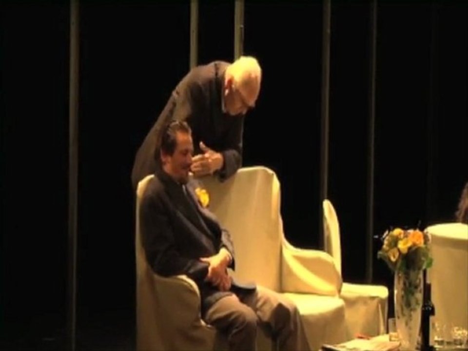 embrasser les ombres de lars noren