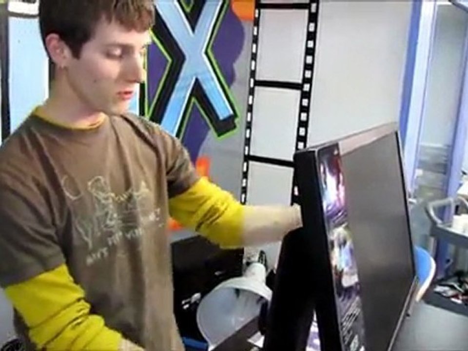 BenQ XL2410T 23.6" Widescreen 120HZ LED 3D Ready LCD Linus Tech Tips