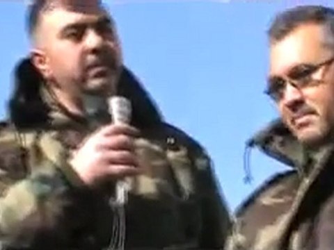 فري برس جمعة عذراحماه باباعمرو انشقاق المقدم نشيط حاميش والرائد فايزحزوري