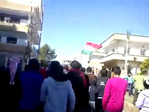 فري برس جامع الشيخ معشوق والروضة القامشلي ج حماه سامحينا 3 2 2012 ج2