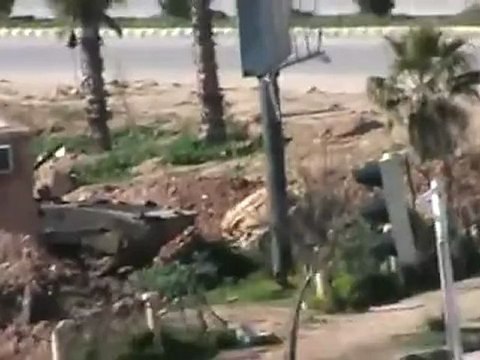 فري برس حماة دخول التعزيزات إلى حماة دوار السباهي 2 2 2012