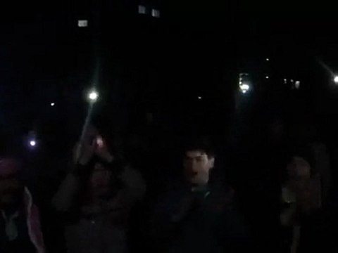 فري برس حماة كفرزيتا بدنا سلاح وصوريخ مضاهرا قبل صلاة الفجر 1 2 2012