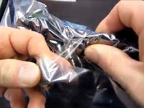 Gigabyte GA-E350N-USB3 AMD Fusion ITX Motherboard Unboxing & First Look Linus Tech Tips