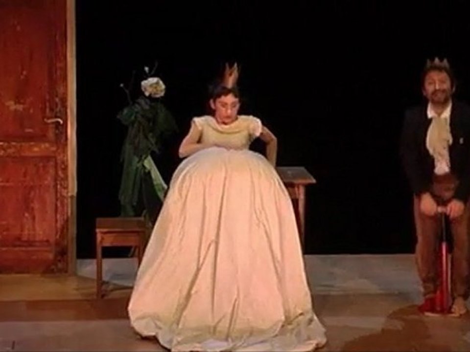 Rosaspina-Teatro Del Piccino - Momix 2012