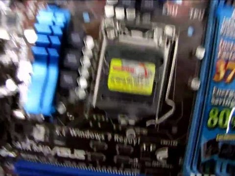 ASUS P8P67-M Pro mATX SLI Crossfire Motherboard Unboxing & First Look Linus Tech Tips