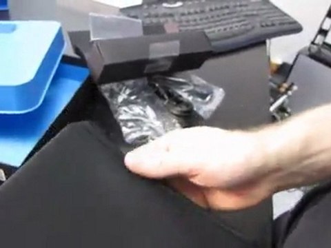 Blackberry Playbook 7 Tablet PC Unboxing Linus Tech Tips