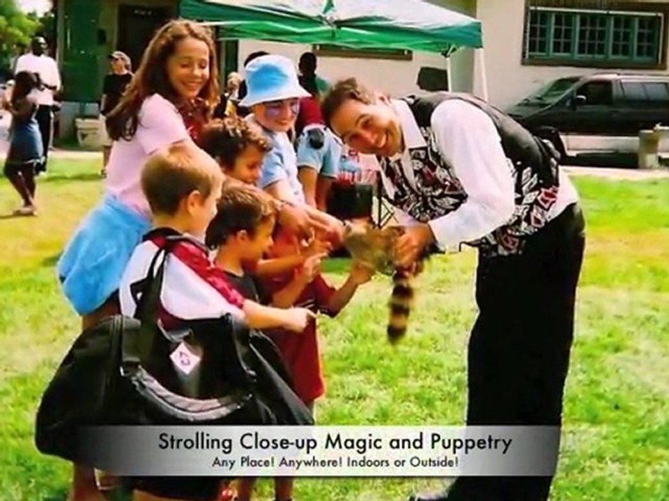 MAGICIANS CLOWNS COSTUMED CHARACTERS FOR KIDS PARTIES TORONTO