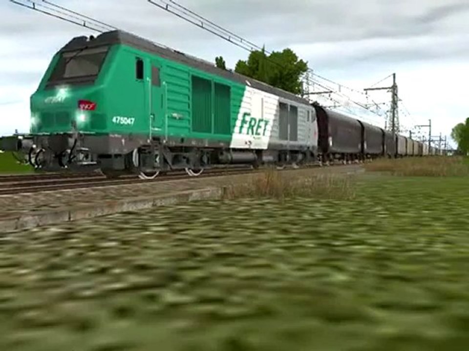 (Trs 2010) Fret BB 75047 et wagons marchandises