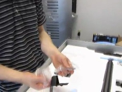 XFX Fxtristand Triple LCD Display Monitor Stand Unboxing & First Look Linus Tech Tips