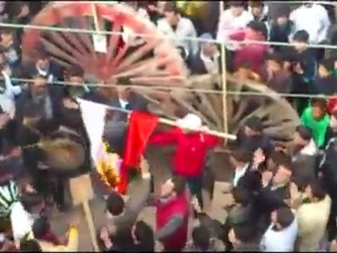 فري برس داعل جمعة عذرا حماة سامحينا تشييع الشهيد زاهر الحريري حرق العلم الروسي 3 2 2012