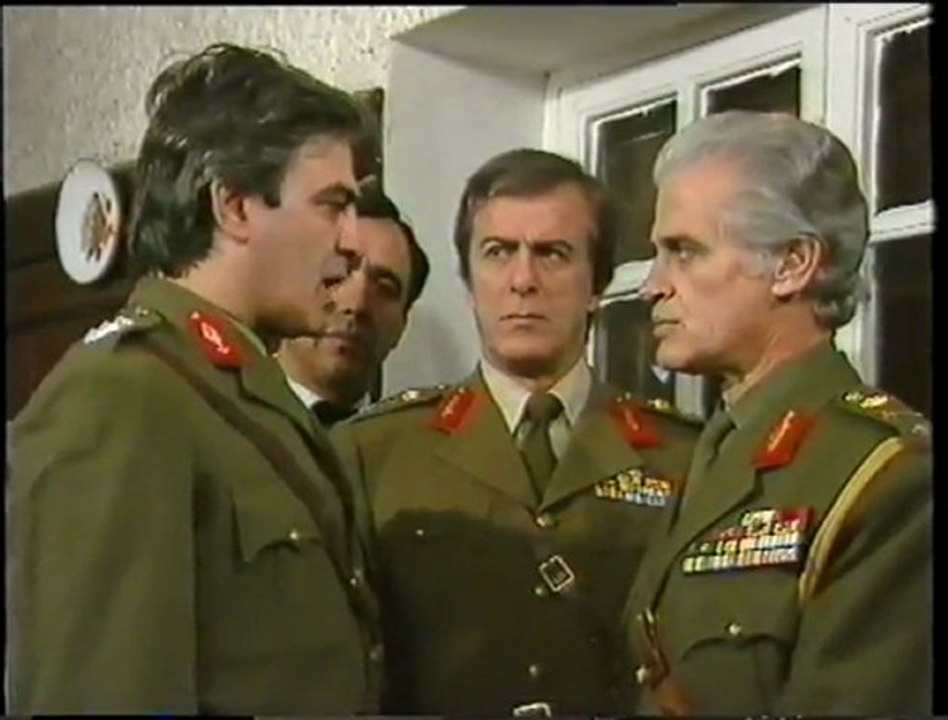 Ο  ΆΓΝΩΣΤΟΣ ΠΟΛΕΜΟΣ (1987)