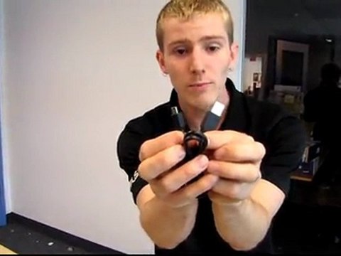 Toshiba Thrive 10.1 Android Honeycomb Tablet Unboxing & First Look Linus Tech Tips