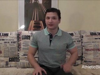 Упражнения для мышц с гантелями для набора массы "Атлет".