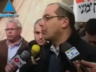Tensión y festejos en torno a la Casa de la discordia
