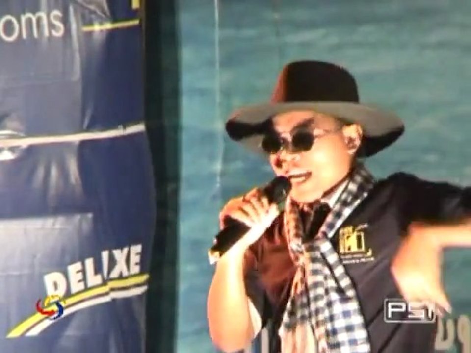 talk show lao- jear and phet - keoheang team - YouTube [freecorder.com]