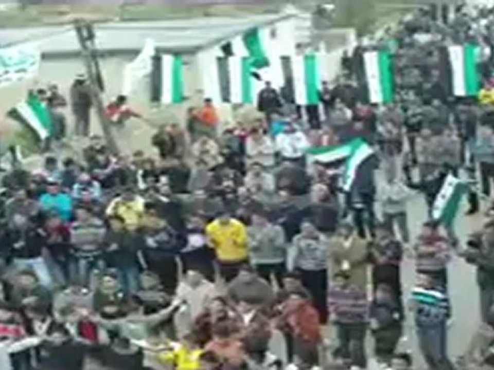 فري برس   حماة بريديج 3 2 2012 مظاهرة أحرار بريديج في جمعة عذرا حماة 3 2 2012