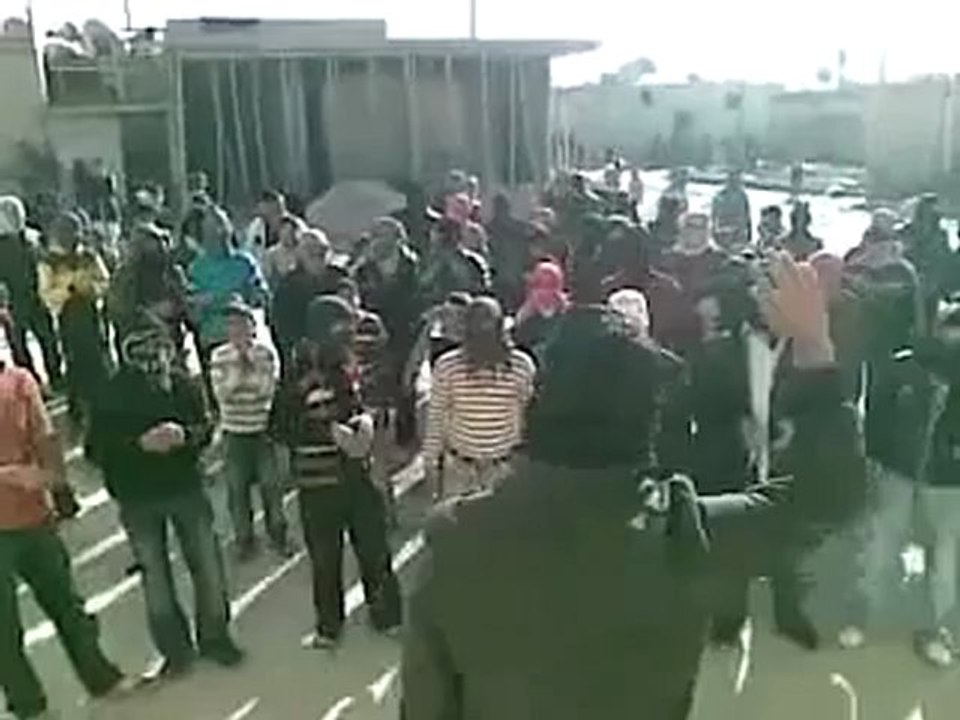 فري برس   حلب الباب    مظاهرة جامع علي بن أبي طالب 3 2 2012 ج2