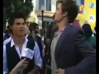 The_Best_and_Greatest_Moments_of_Robert_Pattinson_(part_4)_[clipnabber.com]