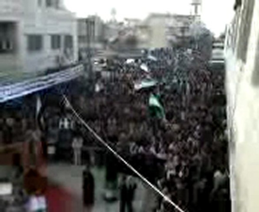 فري برس   حماة احرار طيبة الامام جمعة عذرا حماة سامحينا 3 2 2012 ج2