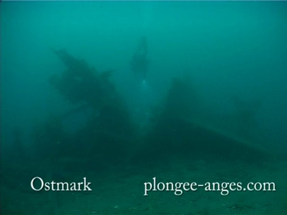 Ostmark de la  poupe vers la  proue