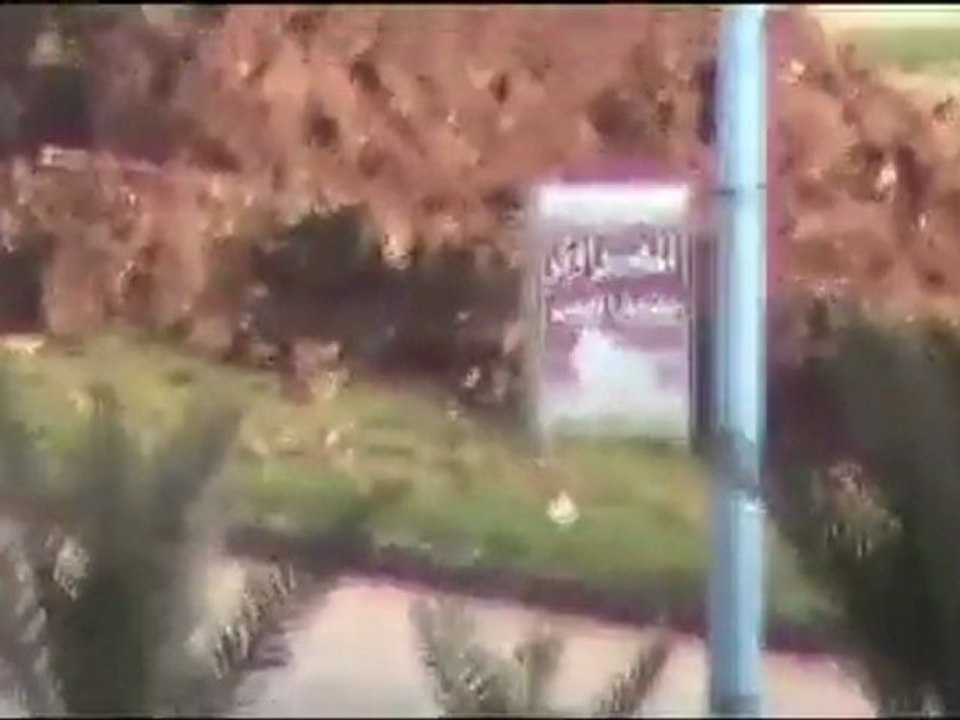 فري برس   تجول الامن في كامل حي غرب المشتل حماه 3 2 2012