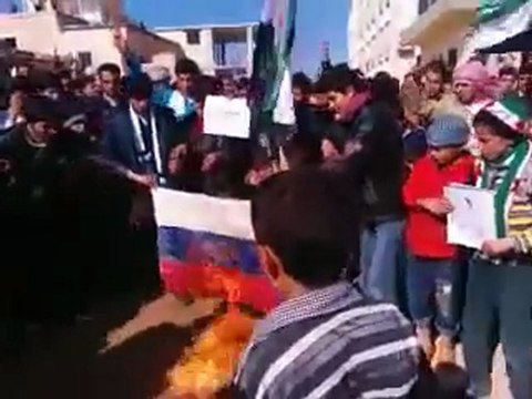 فري برس ادلب جسرالشغور قرية الناجية جمعة عذراحماة سامحينا3 2 2012 ج1