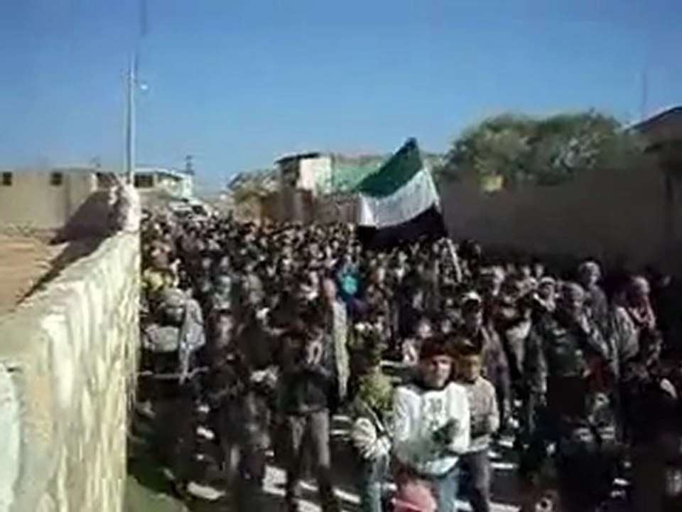فري برس   ادلب   معربليت    جمعة عذرا حماة سامحينا 3 2 2012