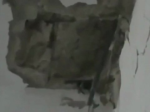 فري برس ادلب سرجه قصف عشوائي على المنازل 3 2 2012