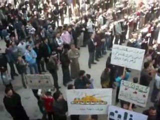 فري برس   ادلب   حزانو    مظاهرة جمعة عذرا حماه 3 2 2012 جـ1