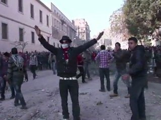 Confronto nas ruas de Cairo