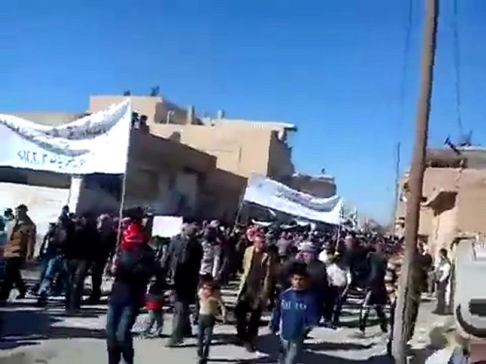 فري برس   غويران الحسكة جمعة عذرا حماة سامحينا 3 2 2012