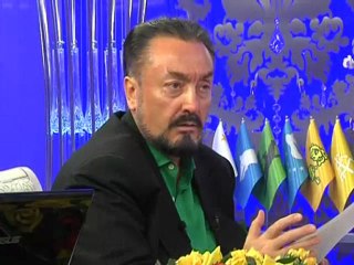 Yeni Akit çok delikanlı bir gazetedir, herkes desteklesin.