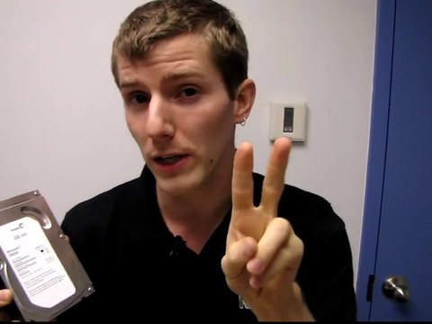 Seagate Barracuda 2TB ST2000DM001 Hard Drive Unboxing Linus Tech Tips
