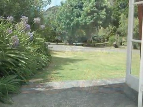 Real Estate NZ - Affordable Bach in Te Uenga Bay ,Bay of Islands nz