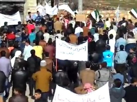 فري برس مظاهرة قرية السحارة في جمعة عذرا حماة 3 2 2012
