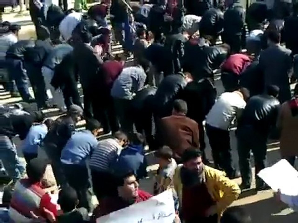 فري برس   ريف حلب الجينة جمعة عذرا حماه سامحينا 3 2 2012 ج1