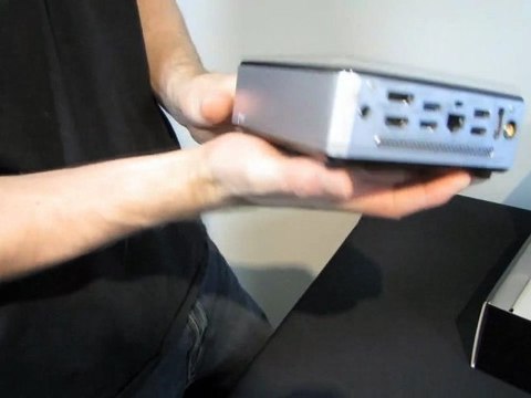 Zotac AD10 AMD APU Mini PC Unboxing & First Look Linus Tech Tips