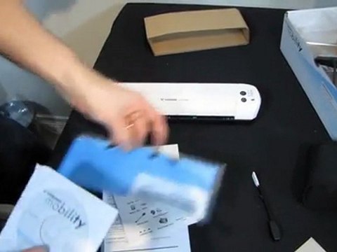 Visioneer Mobility Cordless Portable Scanner RE-UNBOXING & Second Look Linus Tech Tips