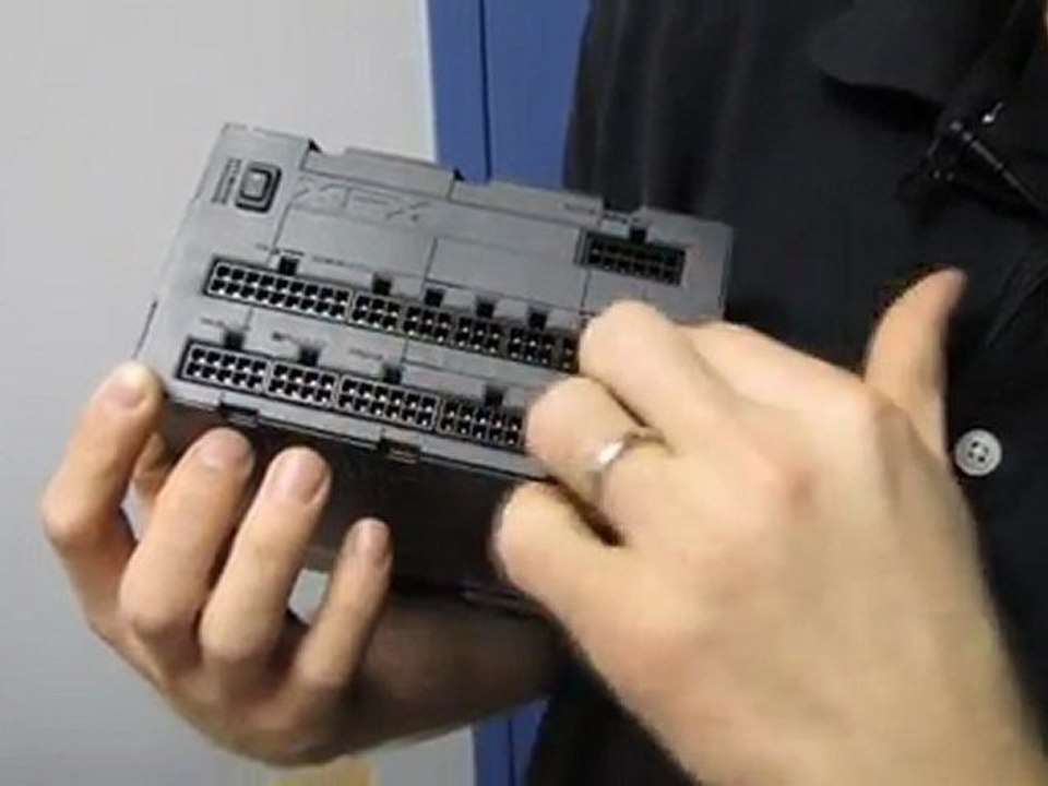 XFX 1050W Pro Series 80PLUS Gold Power Supply Unboxing & First Look Linus Tech Tips.wmv