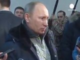 Pro e anti-Putin scesi in piazza in una gelida Mosca, è...