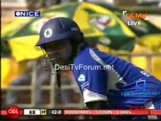 Karnataka Bulldozers vs.Kerala Strikers-Karnataka Inning Ov03-04