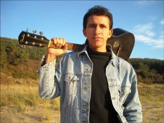 AGORA E SO VITORIA , ( JOAO SOARES )