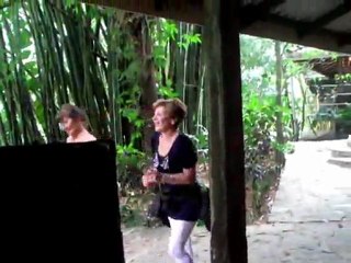 Sathsarani at Kitulgala........    www.sathsarani.com