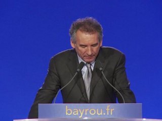 François Bayrou -  une société solidaire avec ses enseignants